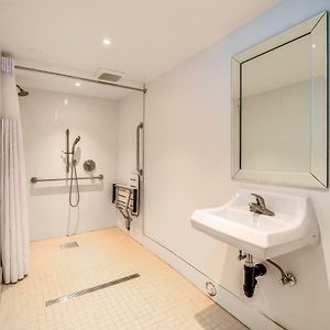 King Room Disability Access